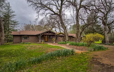 21366 Old Alturas Rd, Redding, CA 96003 photo 4
