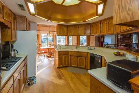 3643 Sunbird Ct, Redding, CA 96001 photo 20