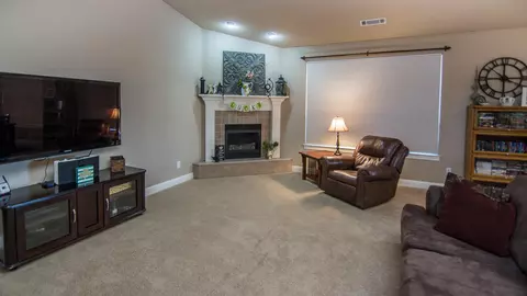 3342 Old Lantern Dr, Redding, CA 96003 photo 6