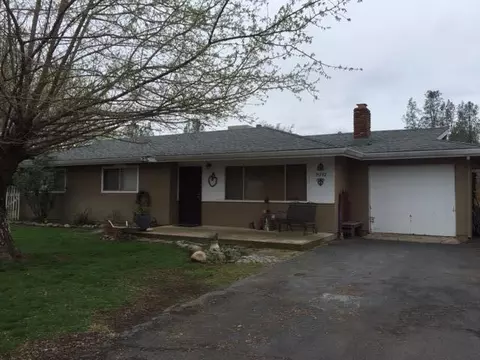 19282 Anna Rd, Anderson, CA 96007 photo 2