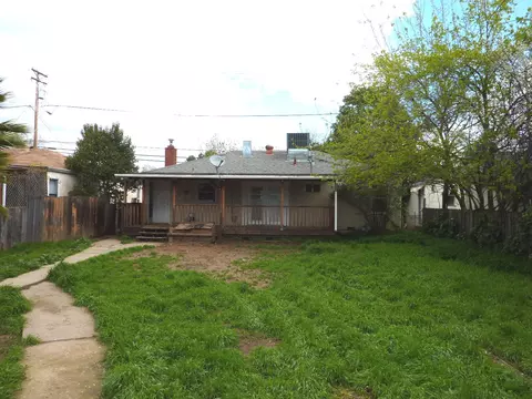 741 South St, Redding, CA 96001 photo 13