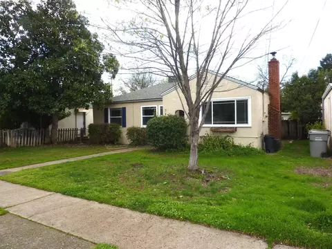 741 South St, Redding, CA 96001 photo 1