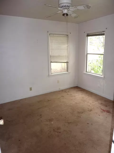 741 South St, Redding, CA 96001 photo 7