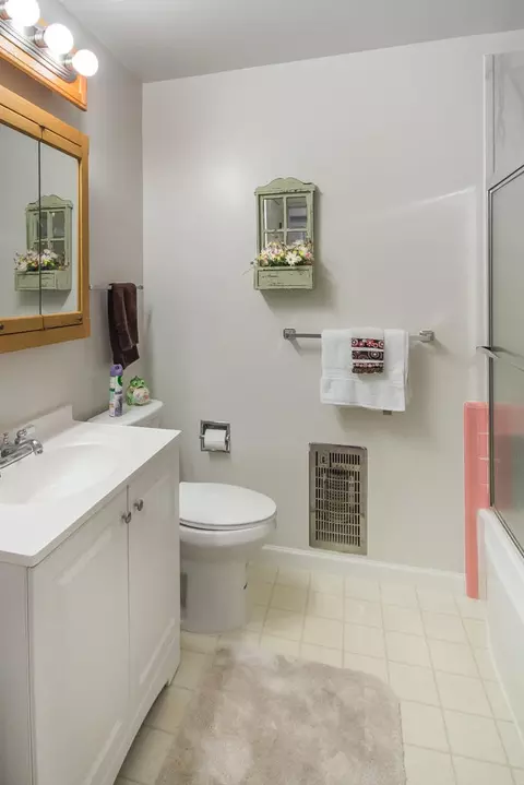 2176 Washington Ave, Redding, CA 96001 photo 11