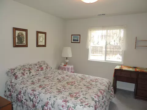 5966 Fairmont Dr, Redding, CA 96003 photo 11