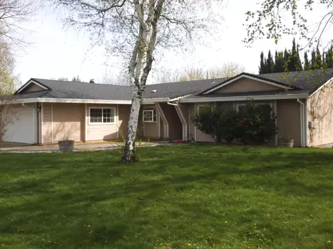 2925 Cove Point Ct, Redding, CA 96001 photo 1