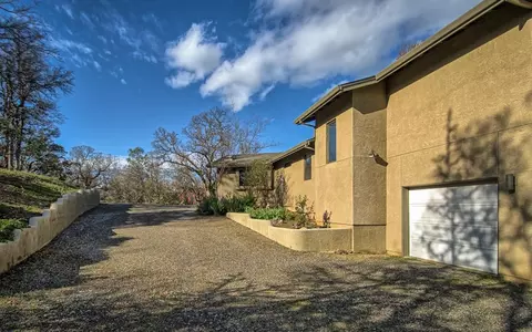 12771 Encanto Way, Redding, CA 96003 photo 25