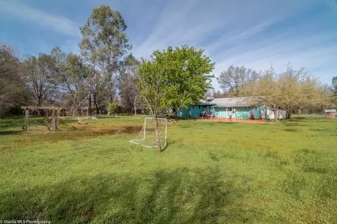 20145 Lupine Dr, Redding, CA 96002 photo 5