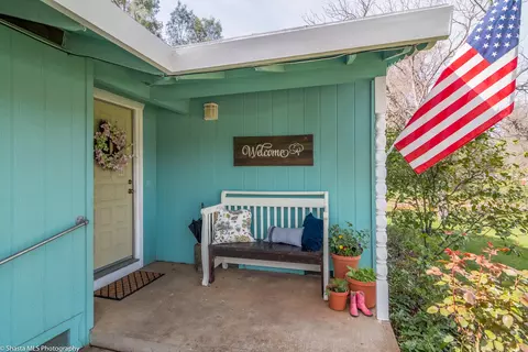20145 Lupine Dr, Redding, CA 96002 photo 4
