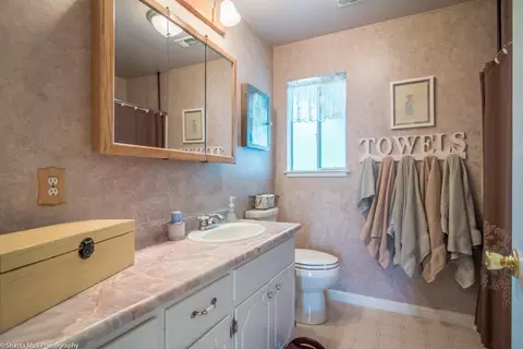 20145 Lupine Dr, Redding, CA 96002 photo 17