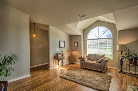 4316 Carlow Way, Redding, CA 96001 photo 3