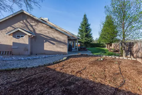 5908 La Quinta Ct, Redding, CA 96003 photo 22