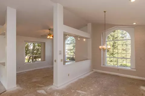 266 Kingswood Ct, Redding, CA 96003 photo 13