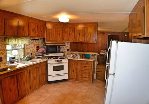 11207 Quartz Hill Rd, Redding, CA 96003 photo 10