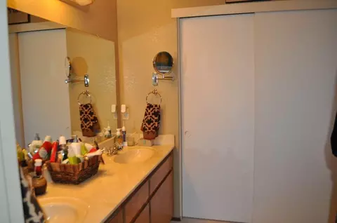 670 Alamine Dr, Redding, CA 96003 photo 3