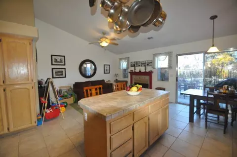 670 Alamine Dr, Redding, CA 96003 photo 14