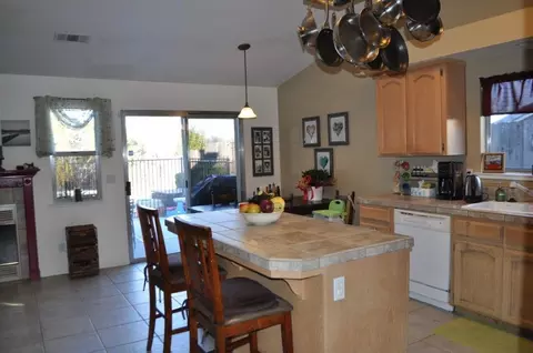 670 Alamine Dr, Redding, CA 96003 photo 11