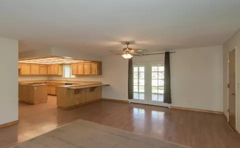 11509 E Stillwater Way, Redding, CA 96003 photo 5