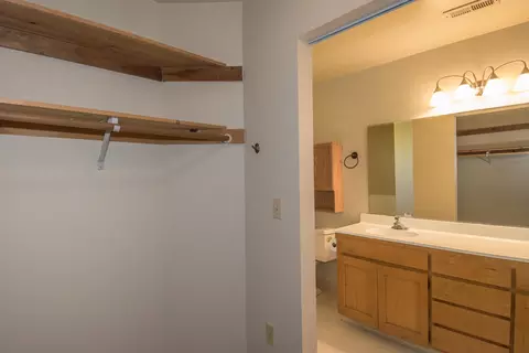 11509 E Stillwater Way, Redding, CA 96003 photo 17