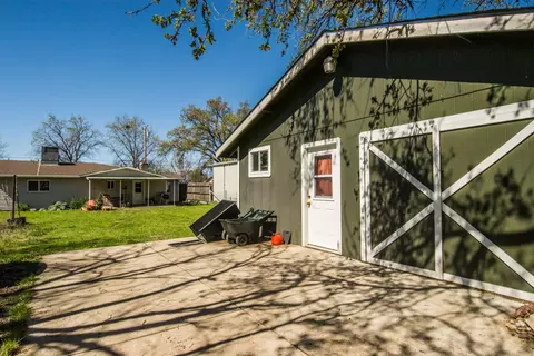 8219 Green Acres Ln, Redding, CA 96002 photo 15