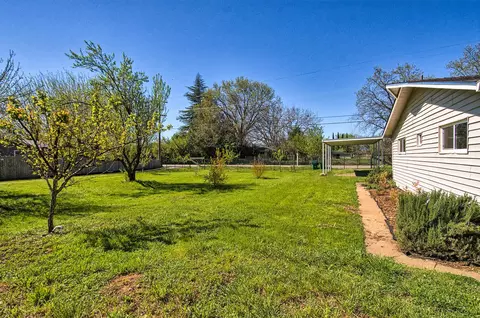 8219 Green Acres Ln, Redding, CA 96002 photo 14