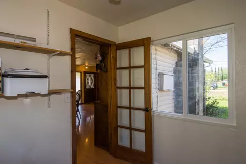 8219 Green Acres Ln, Redding, CA 96002 photo 7