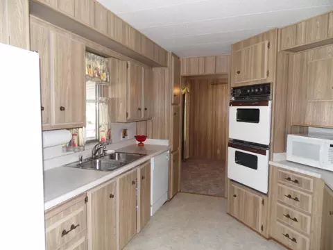 4777 Hardwood Blvd, Redding, CA 96003 photo 12