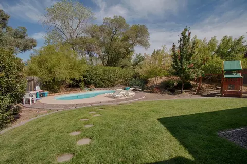 1079 Nighthawk Ln, Redding, CA 96003 photo 17