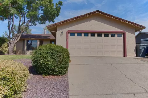 1079 Nighthawk Ln, Redding, CA 96003 photo 2