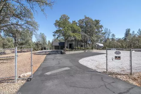 9249 Silver King Rd, Redding, CA 96001 photo 27