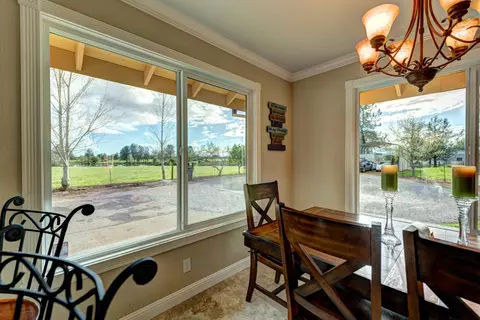 21812 Chukar Ln, Redding, CA 96003 photo 13