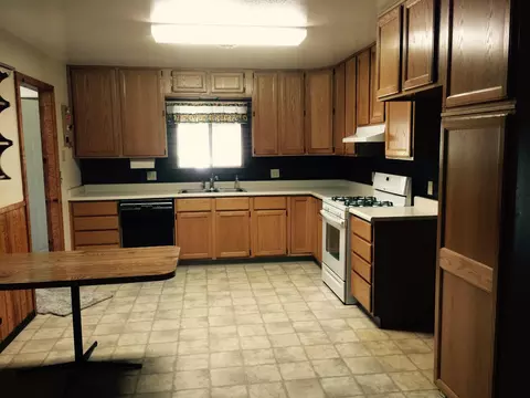 20155 Freeman Way, Redding, CA 96002 photo 3