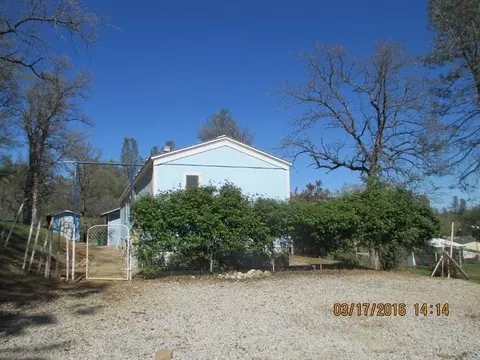 10065 N Star Dr, Redding, CA 96003 photo 2