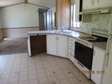 10065 N Star Dr, Redding, CA 96003 photo 7