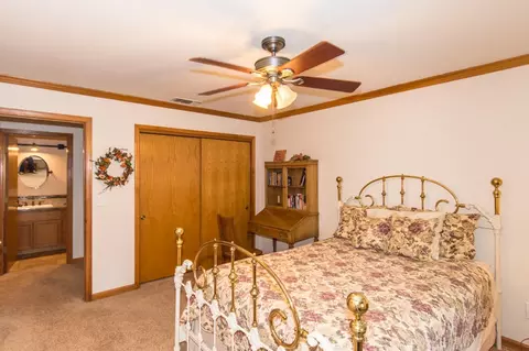 15945 Frontiersman Dr, Redding, CA 96001 photo 30