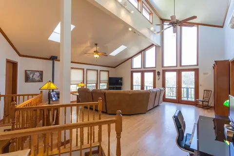 15945 Frontiersman Dr, Redding, CA 96001 photo 17
