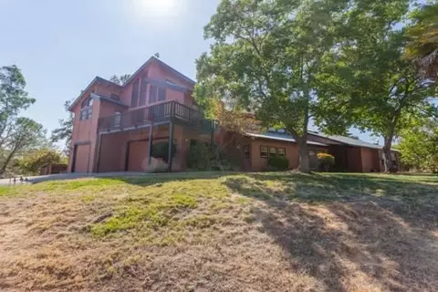 15945 Frontiersman Dr, Redding, CA 96001 photo 5