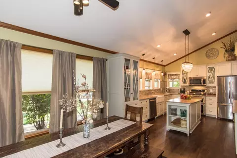 15945 Frontiersman Dr, Redding, CA 96001 photo 8