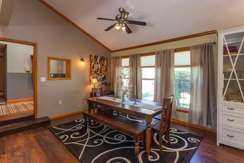 15945 Frontiersman Dr, Redding, CA 96001 photo 10