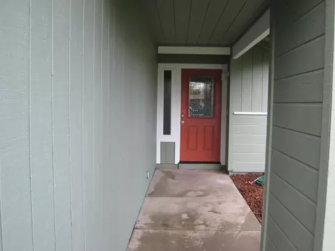 2622 Pernie Trl, Redding, CA 96001 photo 2