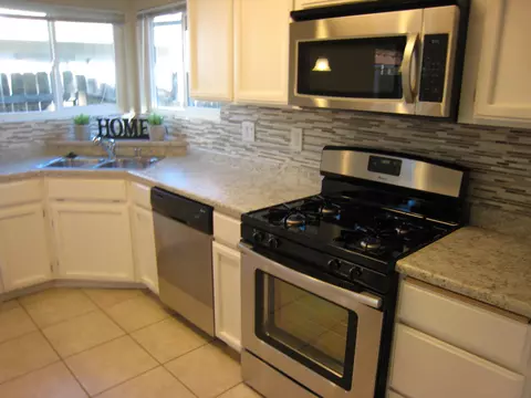 2622 Pernie Trl, Redding, CA 96001 photo 5