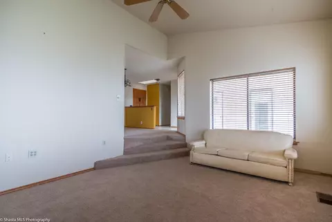 920 Springer Dr, Redding, CA 96003 photo 9