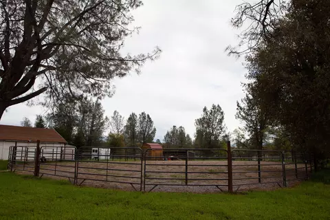 20277 Portero Dr, Redding, CA 96003 photo 40