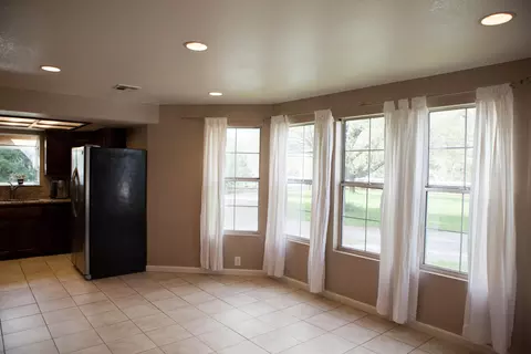 20277 Portero Dr, Redding, CA 96003 photo 10