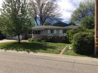 6952 River Dr, Redding, CA 96001 photo 1