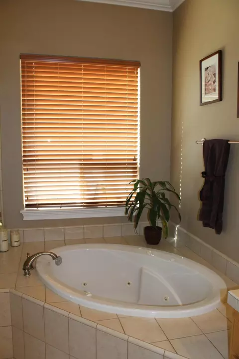 4629 Nantucket Dr, Redding, CA 96001 photo 25