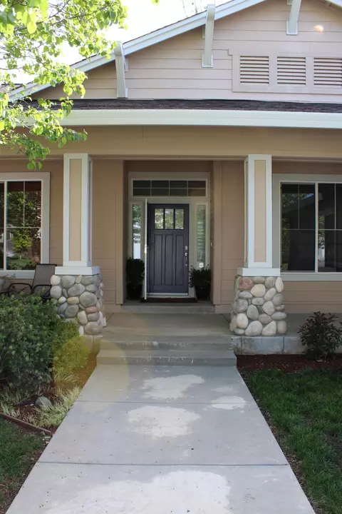 4629 Nantucket Dr, Redding, CA 96001 photo 5