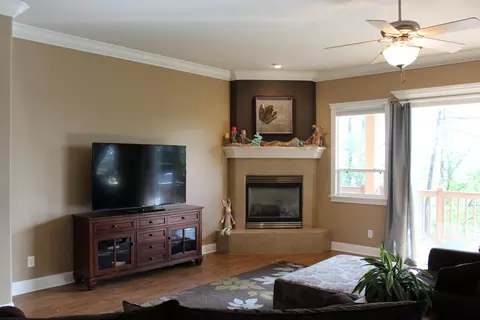 4629 Nantucket Dr, Redding, CA 96001 photo 8