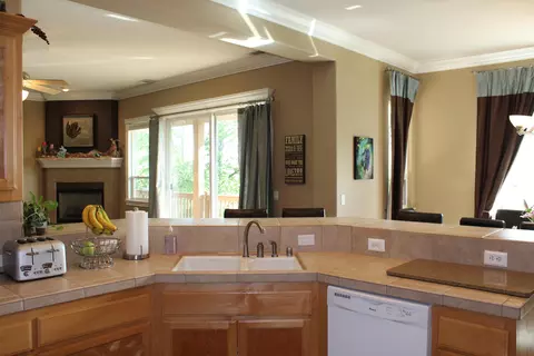 4629 Nantucket Dr, Redding, CA 96001 photo 18