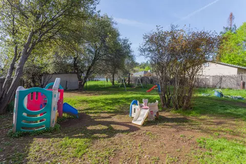 1803 Henry Ave, Redding, CA 96001 photo 5